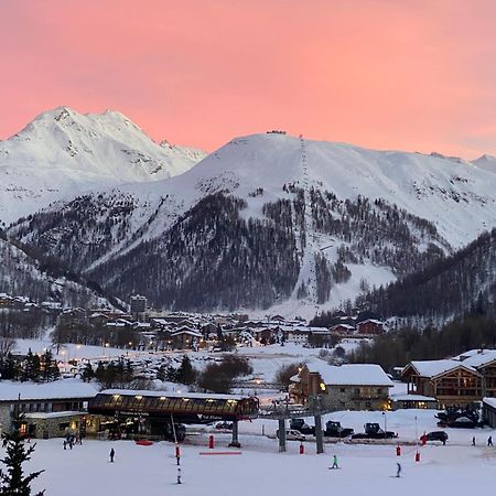 白色天堂公寓 Val-dʼIsère 外观 照片
