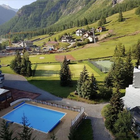 白色天堂公寓 Val-dʼIsère 外观 照片